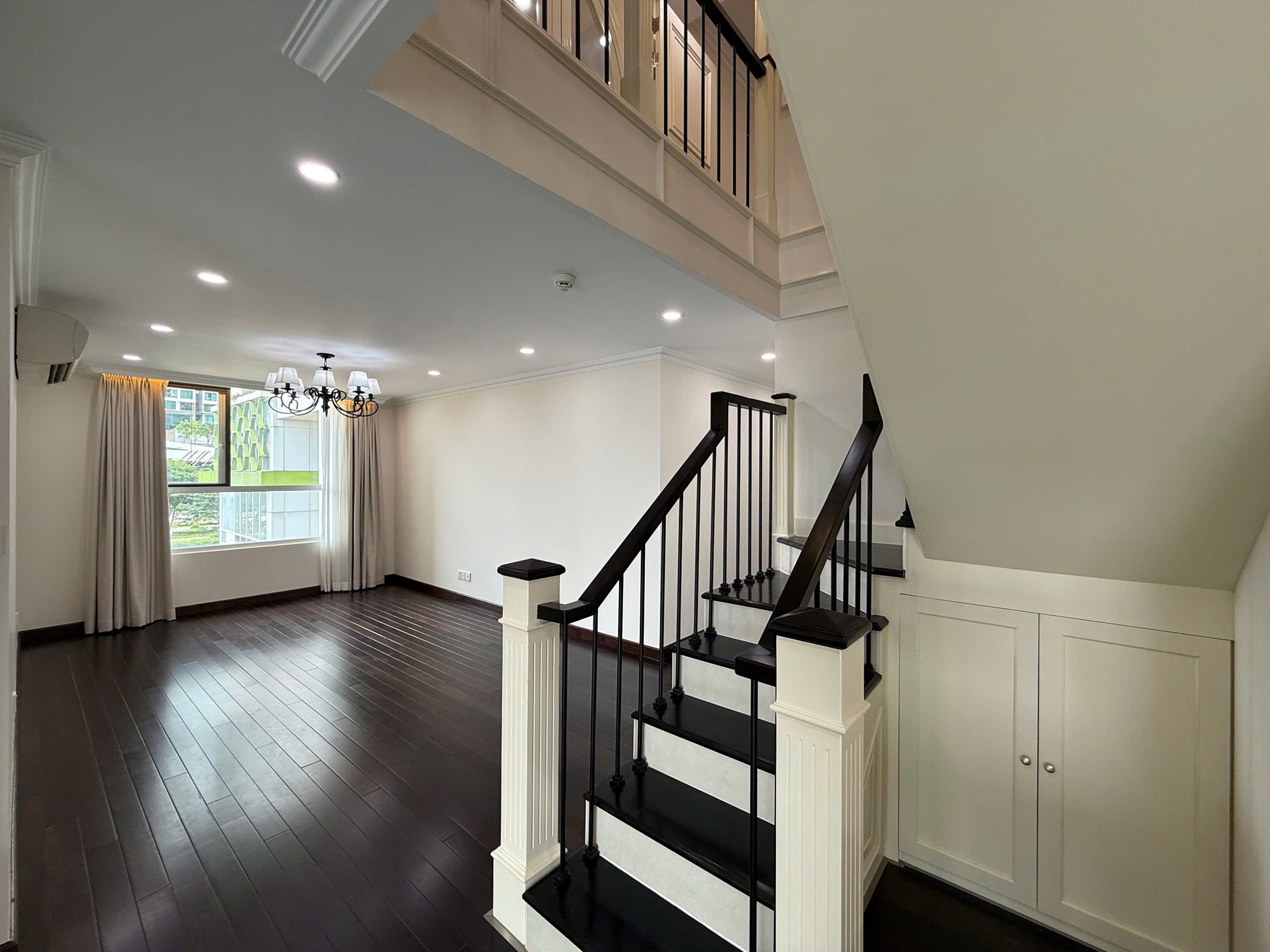 Bán Siêu Phẩm Căn Hộ Duplex Vista Verde &#8211; Trung Tâm TP. Thủ Đức